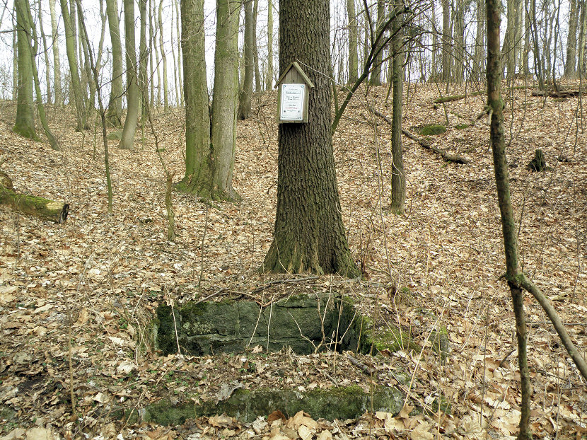 Kněžská studna (76) - březen 2001