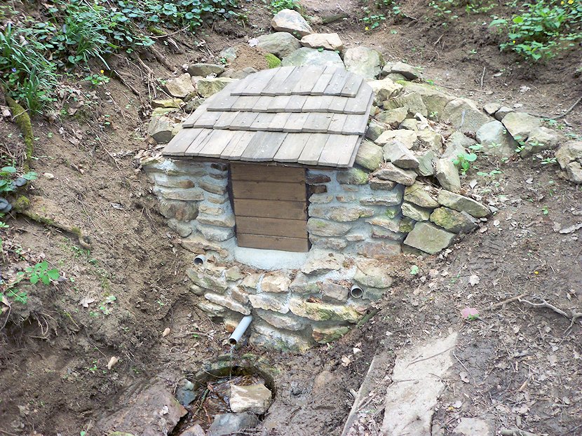 studánka Mojmírův pramen (1001) - datum neznámé
