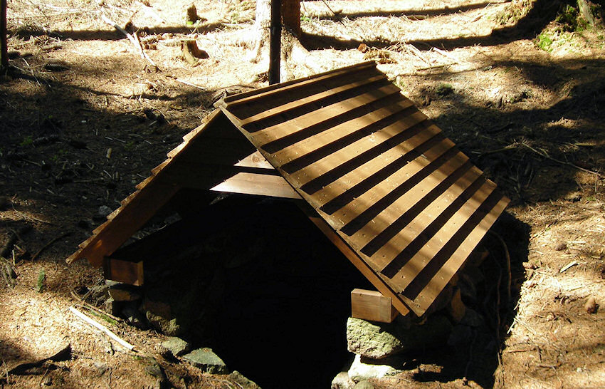 studánka Hauqwitzovy studánky (1199) - duben 2009