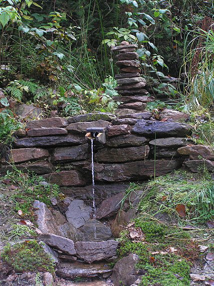 studánka Jeřabinka (161) - červen 2005