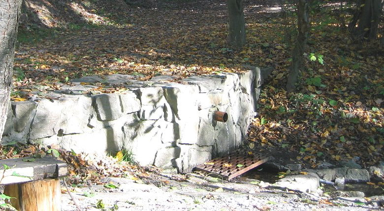 studánka Pařezová (184) - říjen 2007
