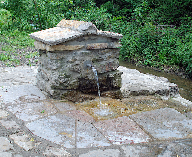 studánka Na Troníčku (199) - červen 2025