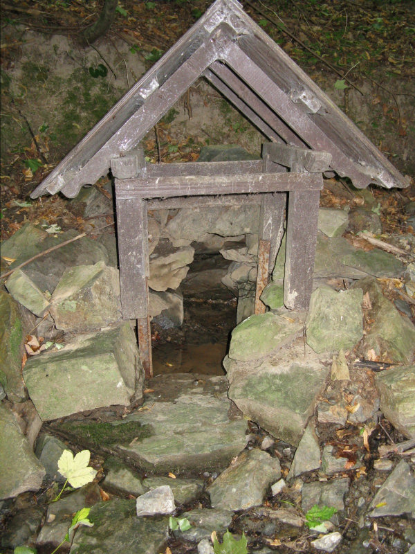 Studánka u Klíčavy (377) - srpen 2008