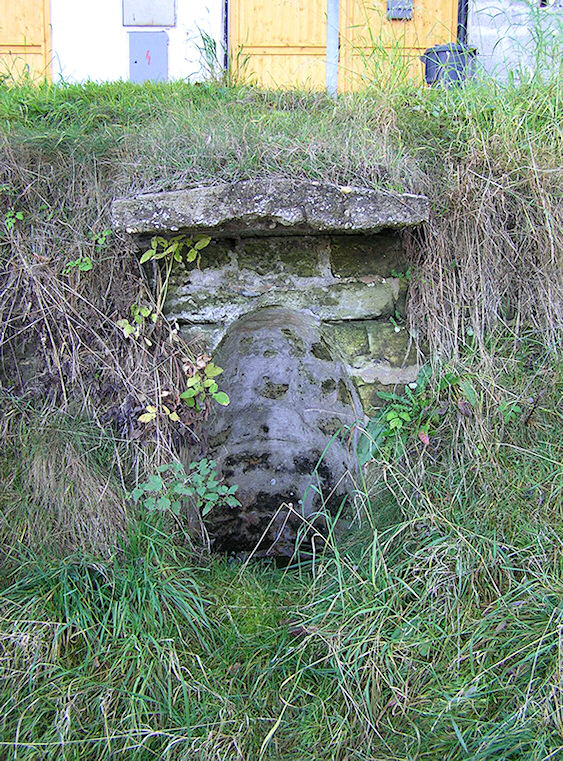 studánka Gotická (707) - listopad 2008