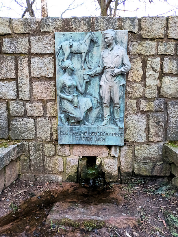 pramen U památníku  (13736) - březen 2021