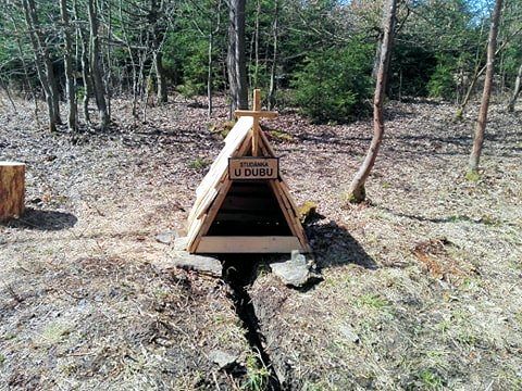 studánka U Dubu (13805) - duben 2021