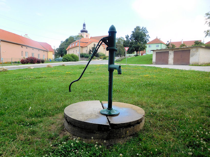 studna bez jména (14063) - srpen 2021