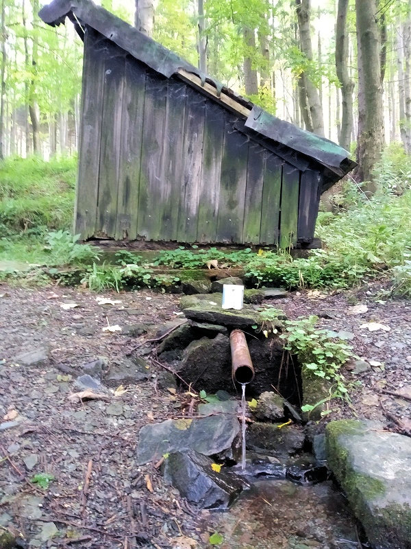 studánka Hubertus (14080) - září 2021