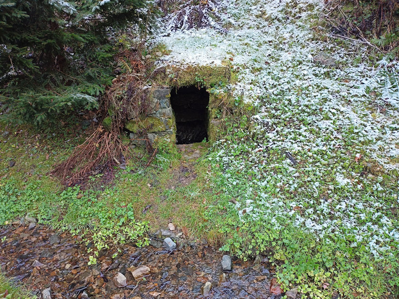 studánka U Svatého Josefa (14173) - listopad 2021