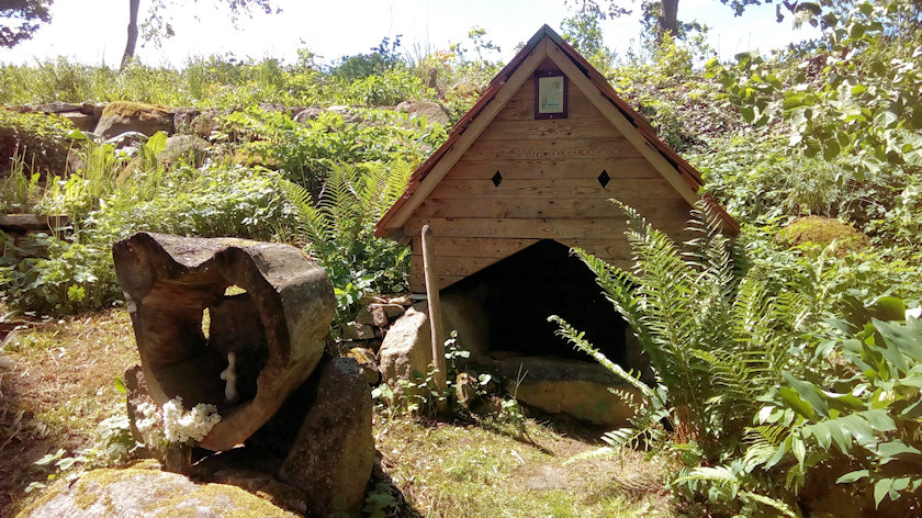 studánka Nad Luhy (14372) - květen 2022