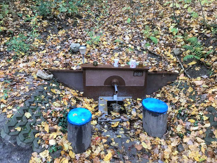 studánka U lomu (14557) - říjen 2022