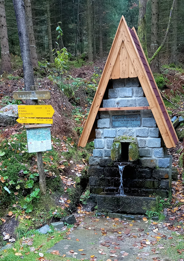 studánka pramen Lužnice (14562) - říjen 2022