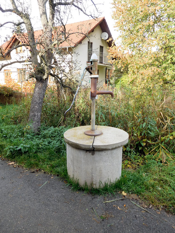 studna bez jména (14578) - říjen 2022