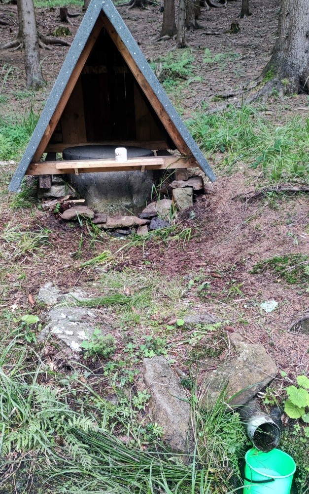studánka Klauz  (15295) - červen 2024
