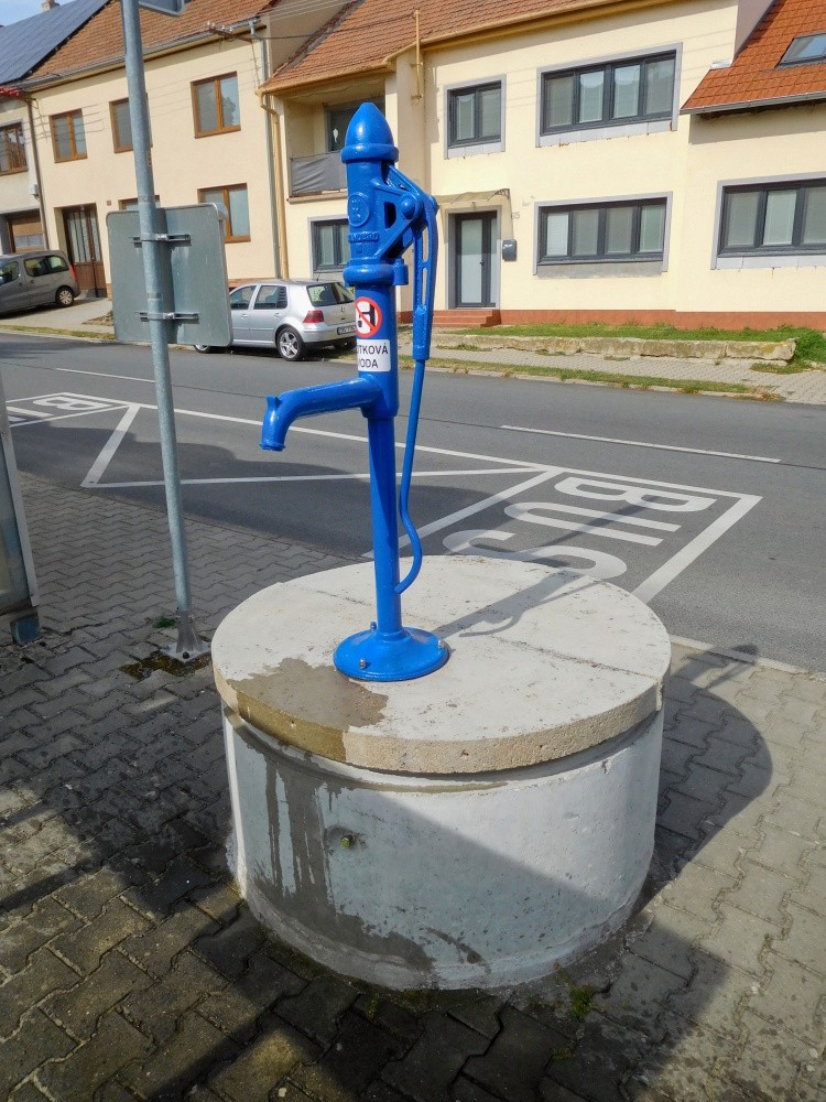 studna bez jména (15350) - srpen 2024