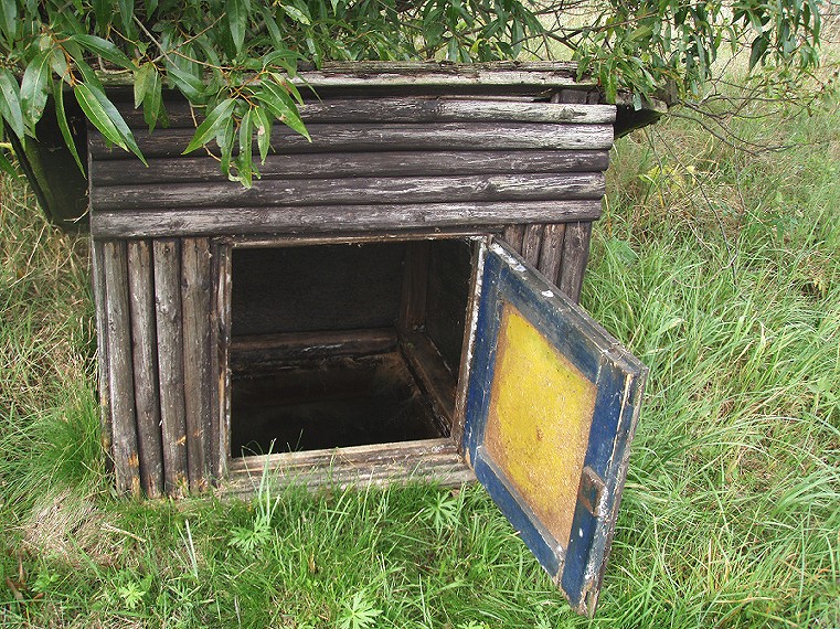 studánka Pod Černou skalkou (1885) - září 2009
