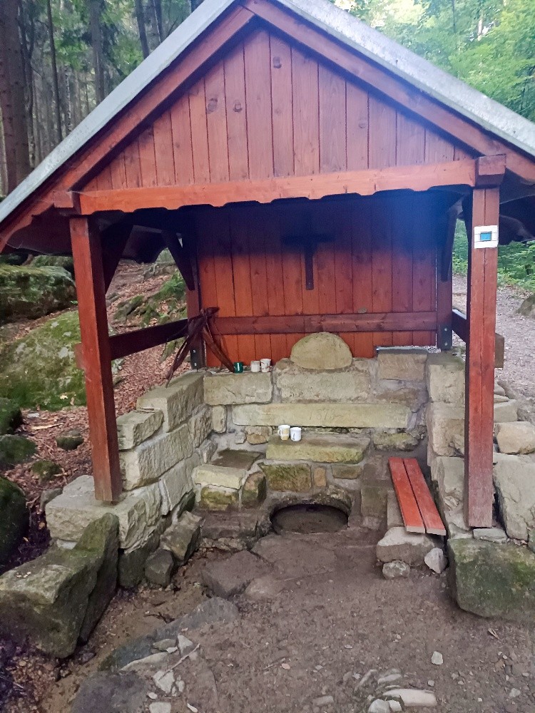 Studánka Pod Borem (2242) - srpen 2025