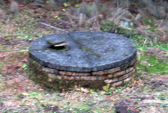 studna bez jména (2336) - listopad 2009
