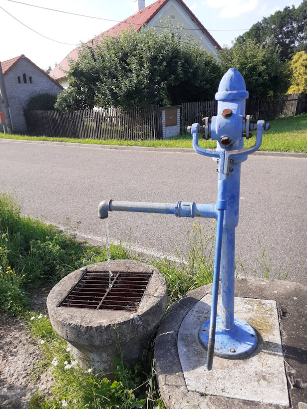 studna bez jména (2939) - červenec 2021