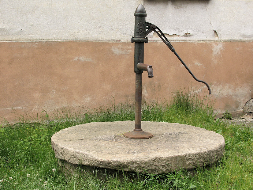 studna bez jména (3499) - červen 2010