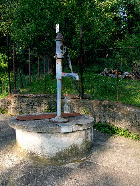 studna Pod Junákovem (3539) - červen 2010