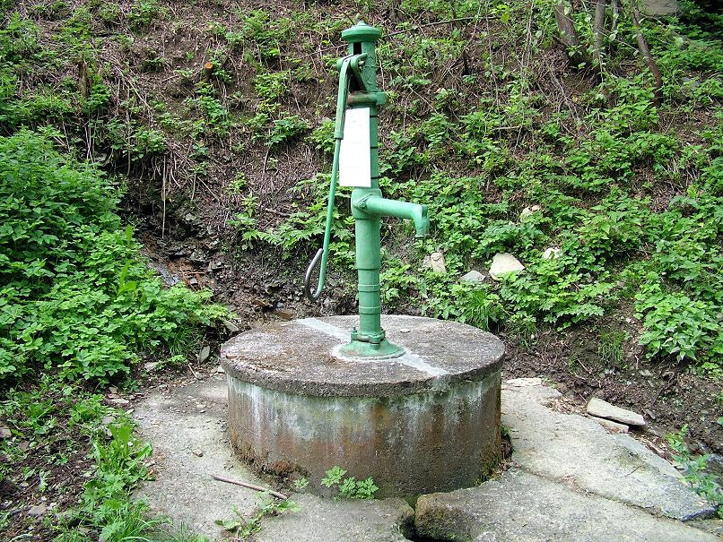 Těchanovská studna (3758) - srpen 2010