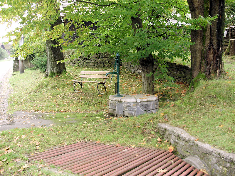 studna bez jména (4066) - říjen 2010