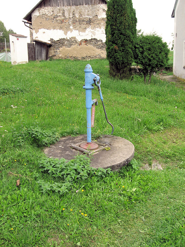 studánka bez jména (4203) - listopad 2010