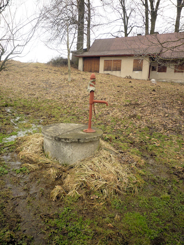 studna bez jména (4377) - únor 2011