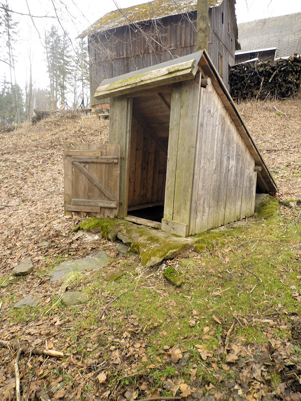 studánka V Koutech (4378) - únor 2011