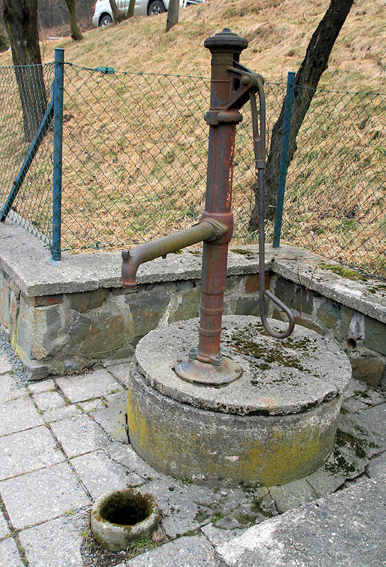 studna bez jména (4419) - březen 2011