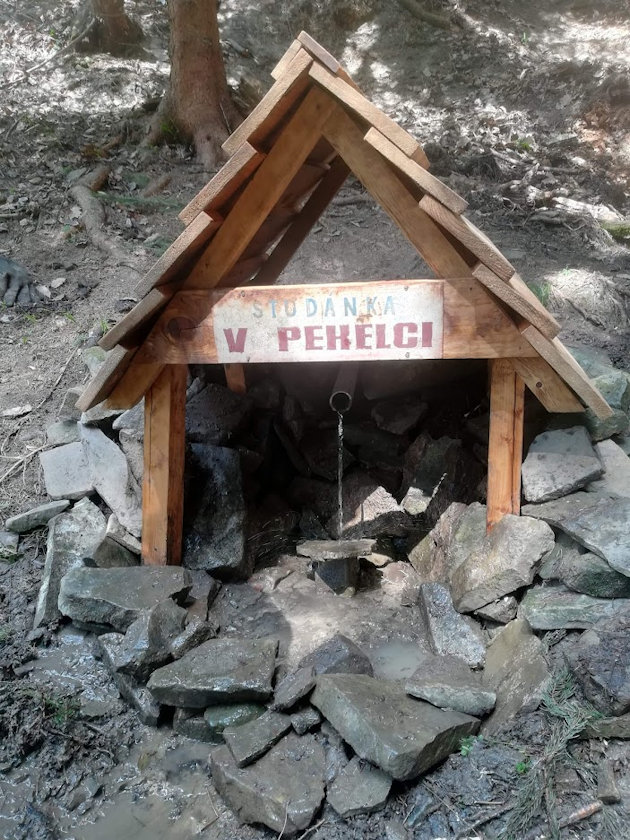 studánka V Pekelci (4422) - datum neznámé