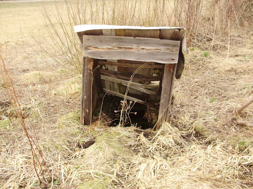 studánka Pindula (4484) - duben 2011