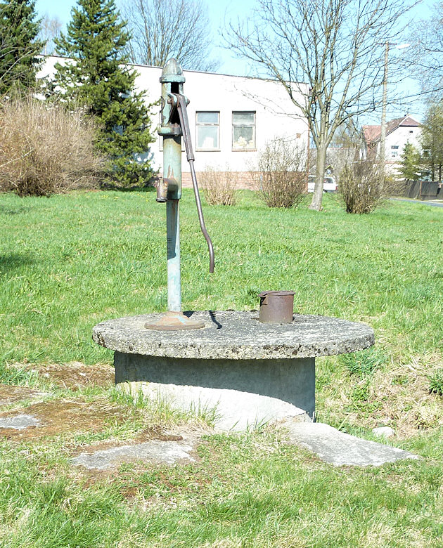 studna bez jména (4517) - duben 2011
