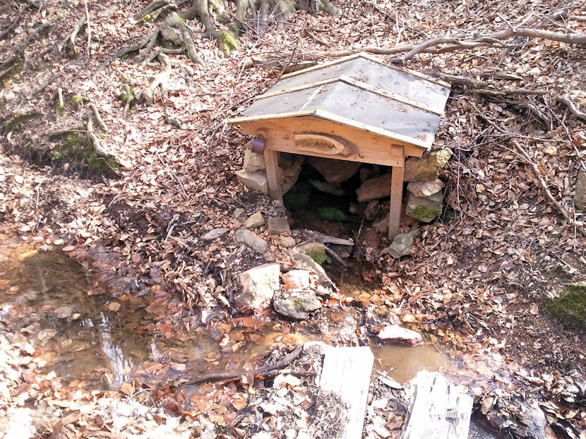 studánka Sv. Anna (4579) - květen 2011
