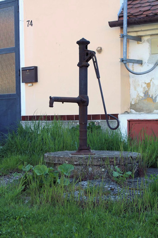 studna Lulečská Rezanka (4620) - květen 2011