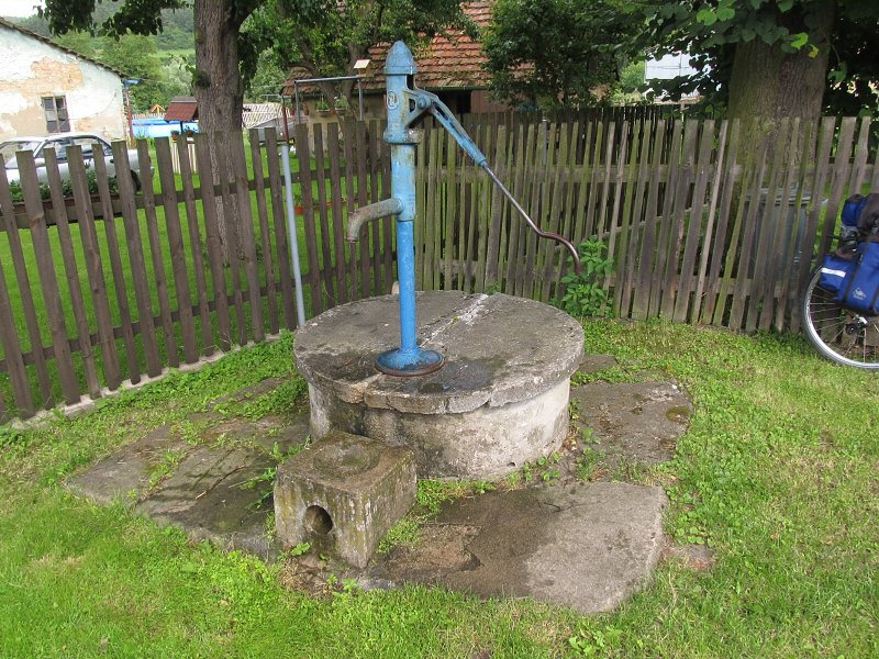 studna bez jména (4739) - červenec 2011
