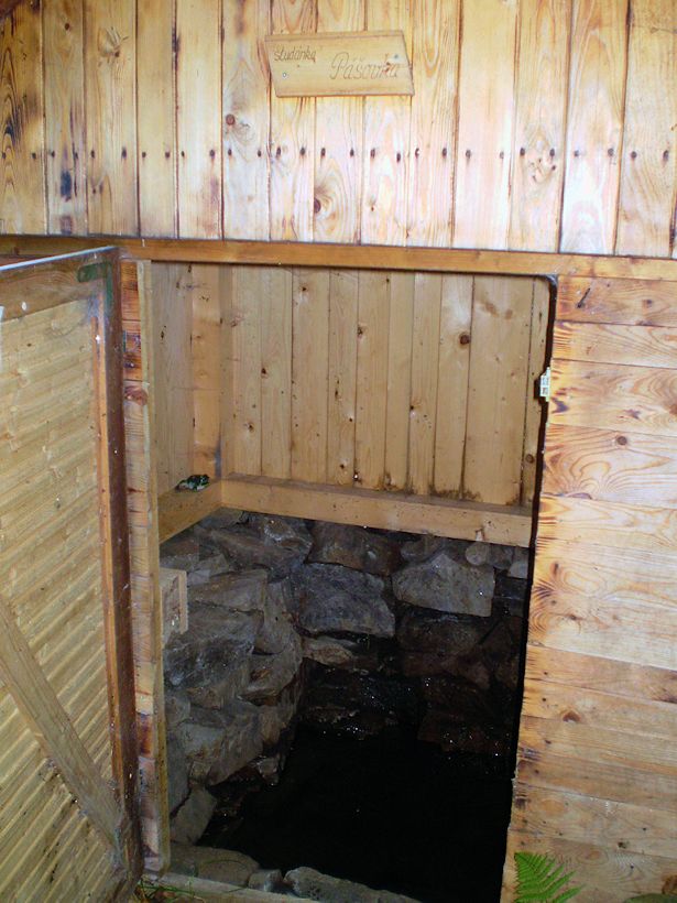 studánka Pášovka (5023) - září 2011