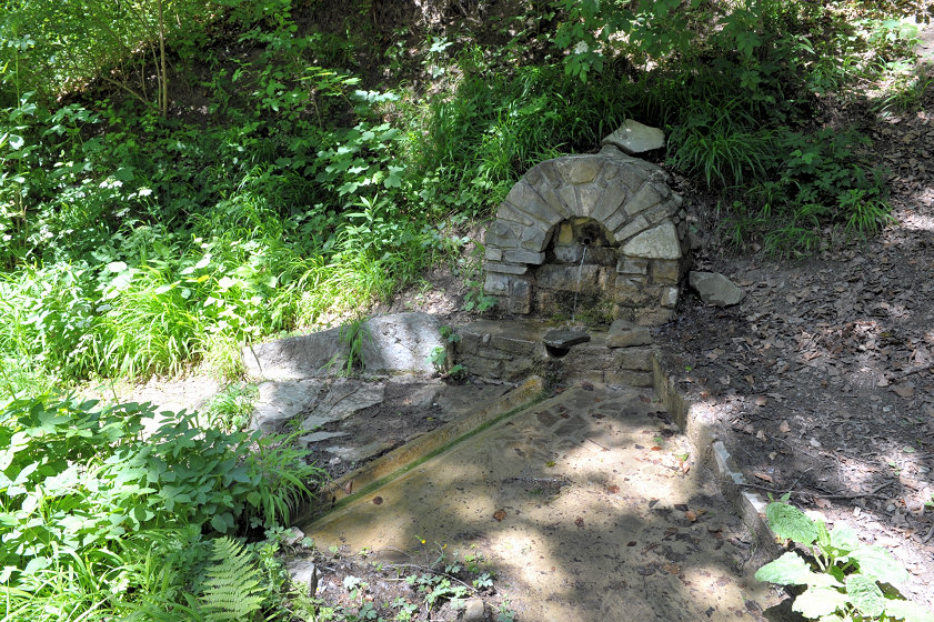studánka U Dolní búdy (5098) - říjen 2011