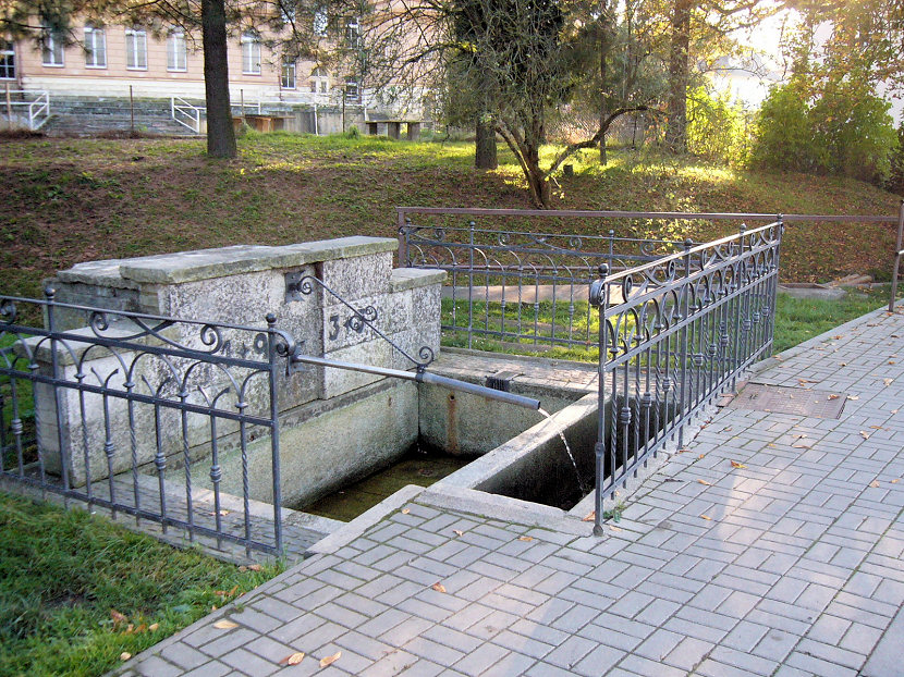jiný vodní zdroj Luční pramen (5136) - listopad 2011