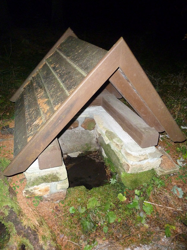 studánka Na Míšku (5184) - listopad 2011