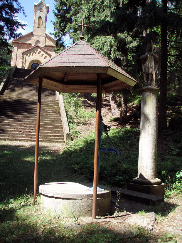 studna bez jména (5248) - leden 2012