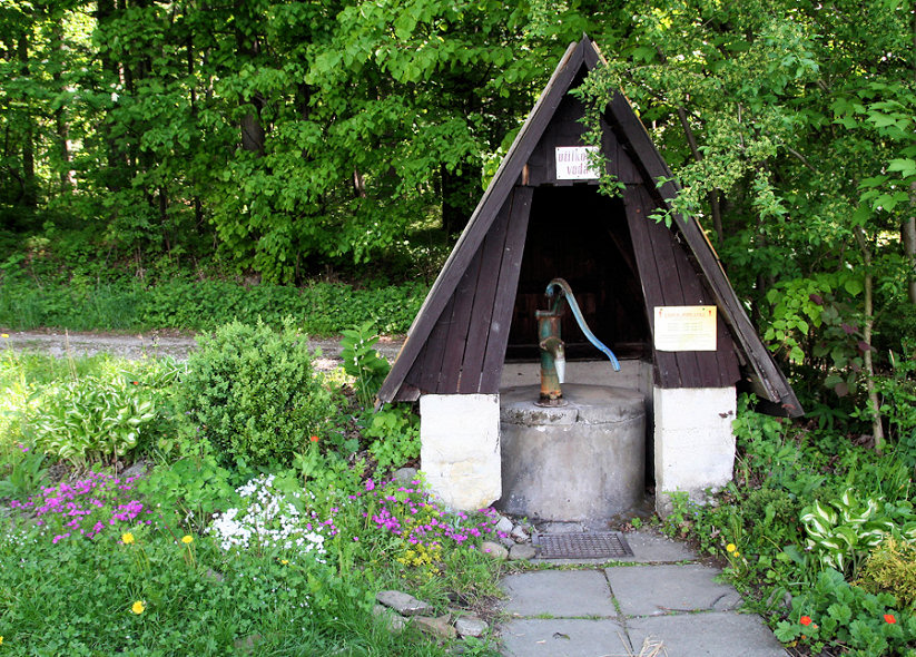 studna Na Bařinách (5691) - květen 2012