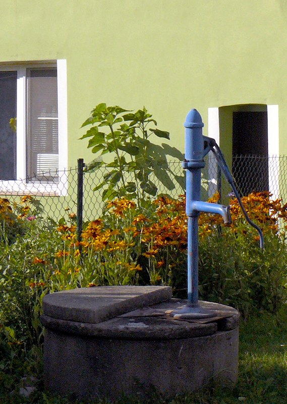 studna bez jména (5872) - červenec 2012