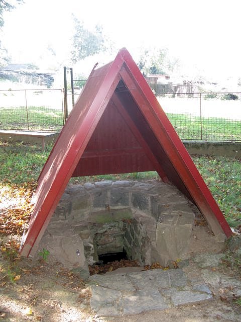 Poutní studánka (6038) - září 2012