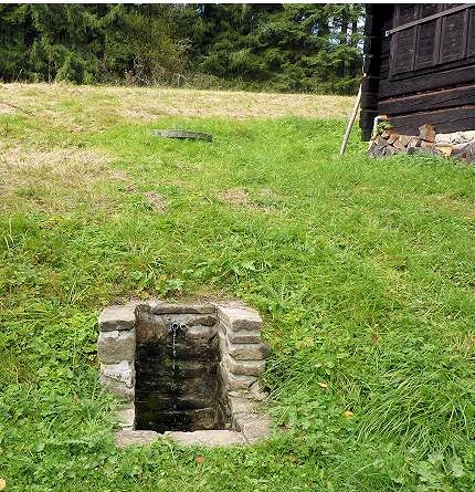 studna Lučovec (6039) - září 2012