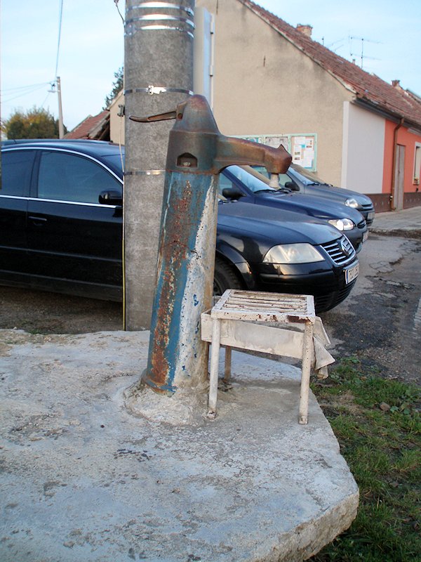 studna bez jména (6198) - listopad 2012