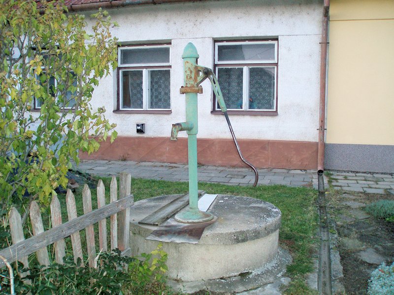 studna bez jména (6204) - listopad 2012