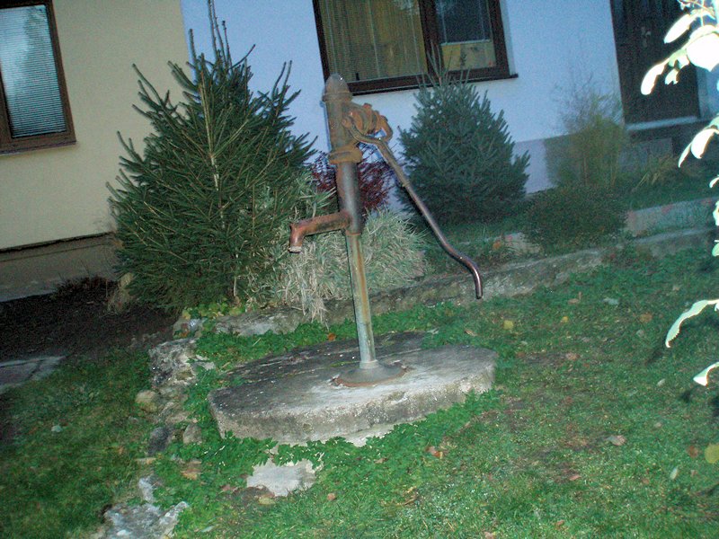 studna bez jména (6228) - listopad 2012