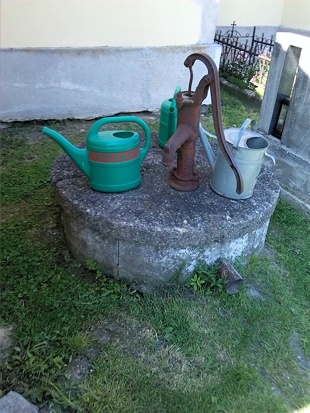 studna U kostela (6987) - červen 2013